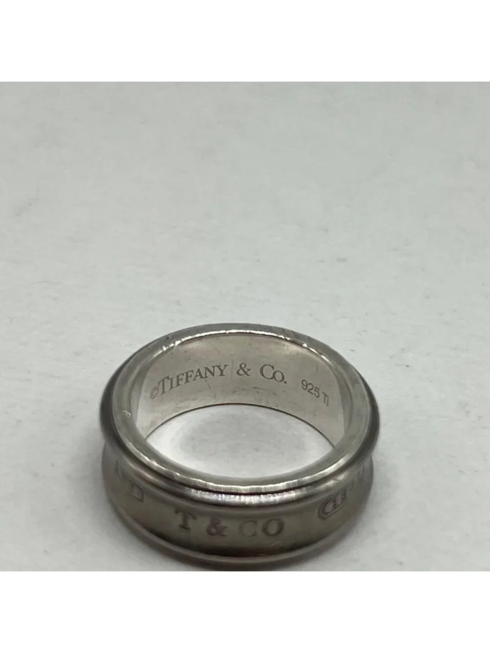 Tiffany & Co Ring Wide TI